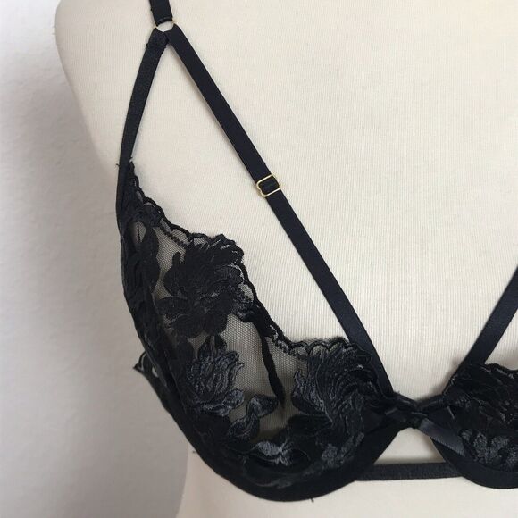 Hustler Lingerie Push Up Bra Floral Embroidered Underwire - Picture 2 of 8